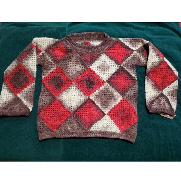 💖 New Handmade Granny Square Crochet Patched Pullover Sweater - Picture 5 of 8